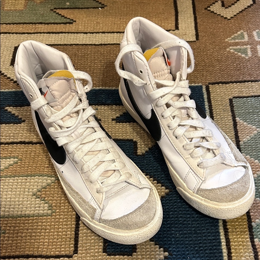 Nike Blazers Size 5